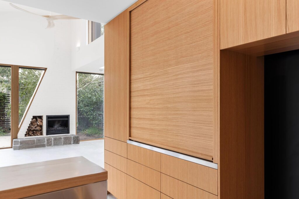 Electrician in Upwey